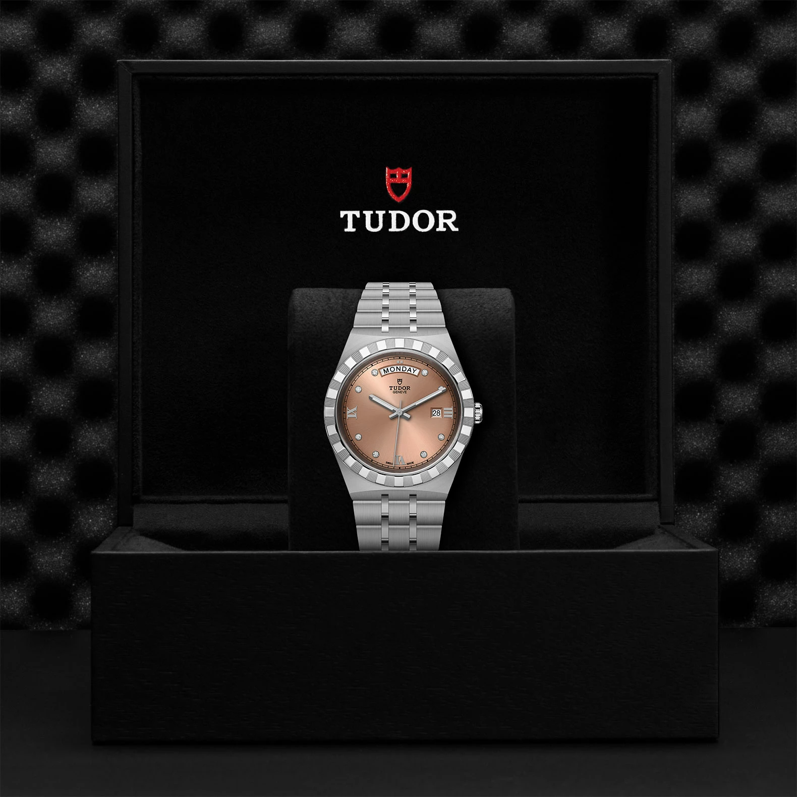 Montre TUDOR Royal boîtier en acier, 41 mm, cadran serti de diamants
