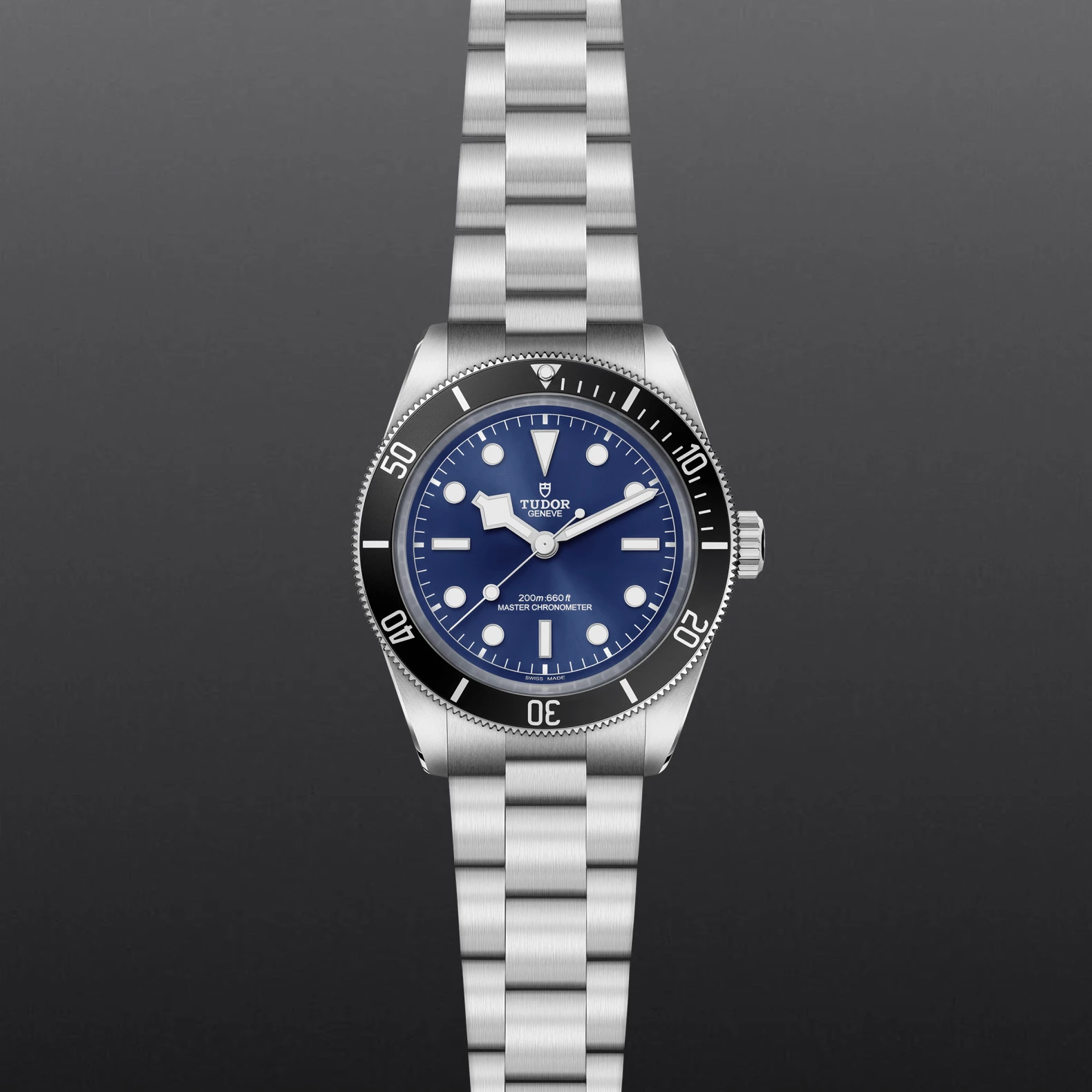 Montre TUDOR Black Bay 68, boîtier en acier, 43 mm, cadran bleu