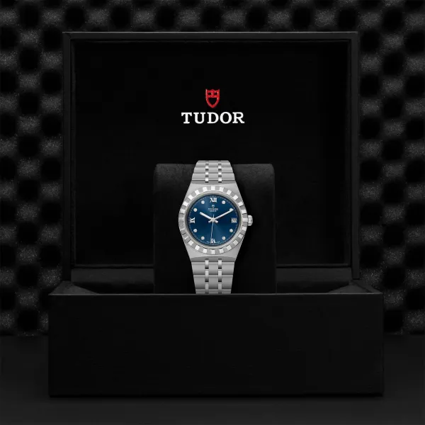 Montre TUDOR Royal boîtier en acier 41 mm, cadran argenté