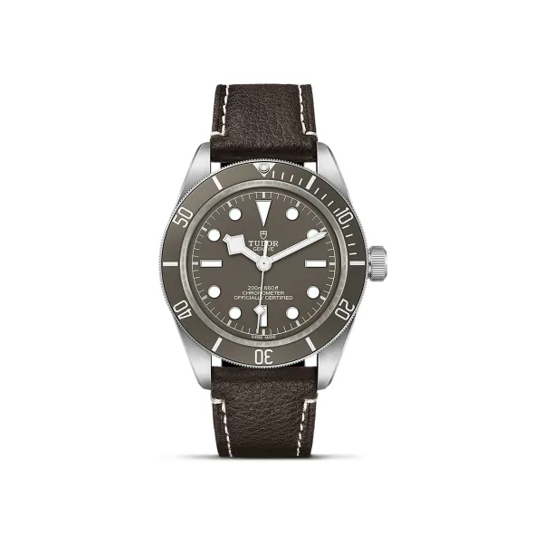 Montre TUDOR Black Bay Fifty-Eight boîtier en argent 39 mm, bracelet en cuir brun