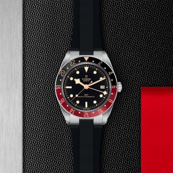 Montre TUDOR Black Bay 58 GMT, Boîtier En Acier, 39 Mm, Bracelet En Caoutchouc