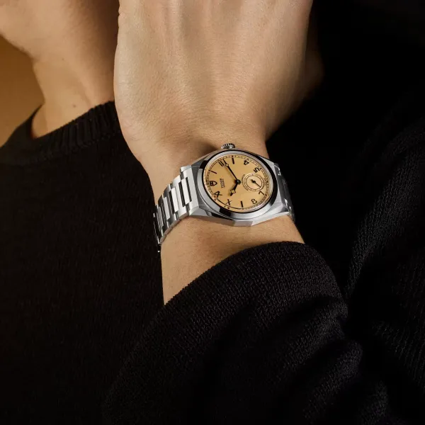 TUDOR Monarch boîtier en acier, 39 mm couleur champagne sombre